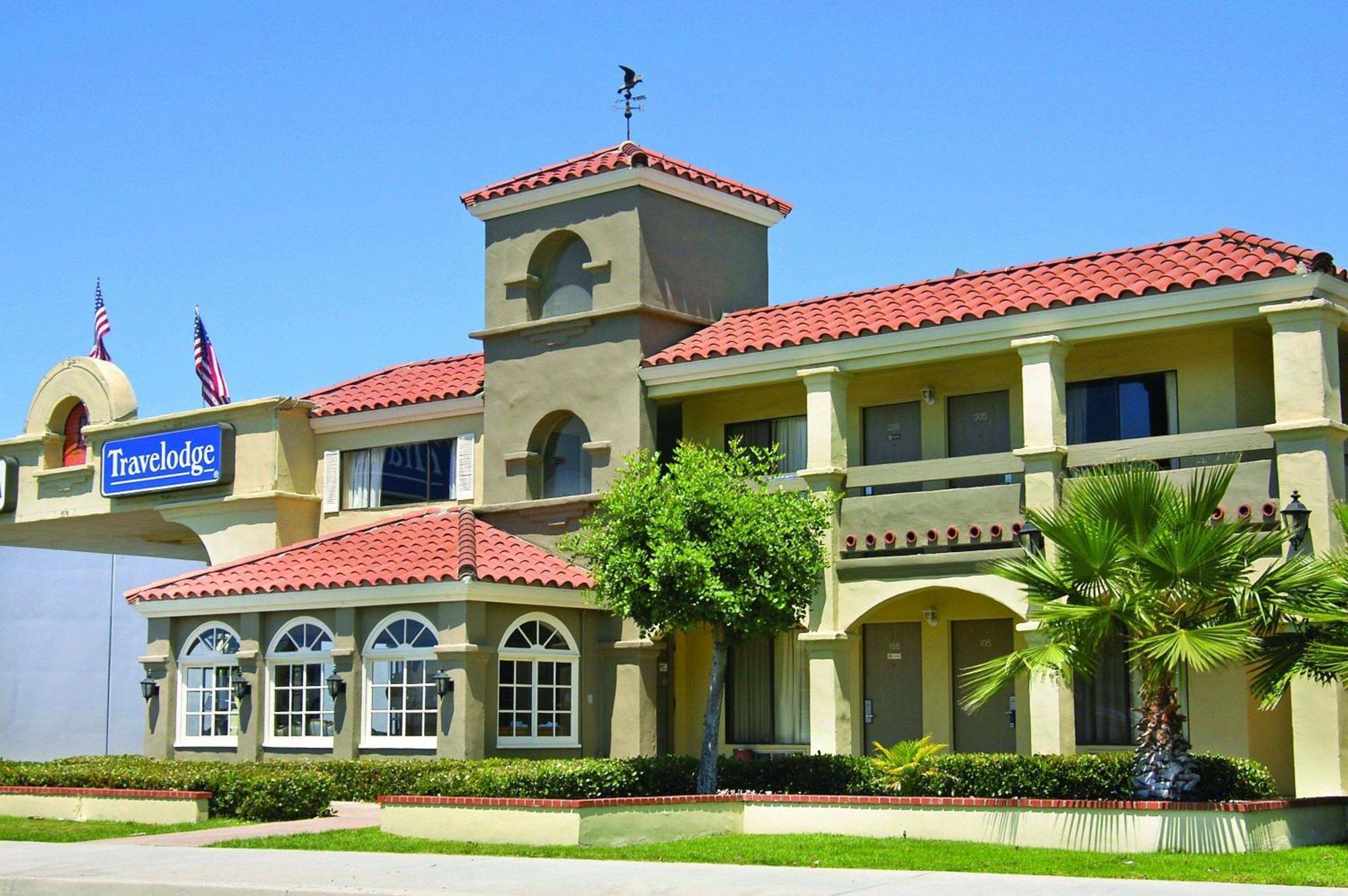 Travelodge By Wyndham Costa Mesa Newport Beach Hacienda Екстериор снимка
